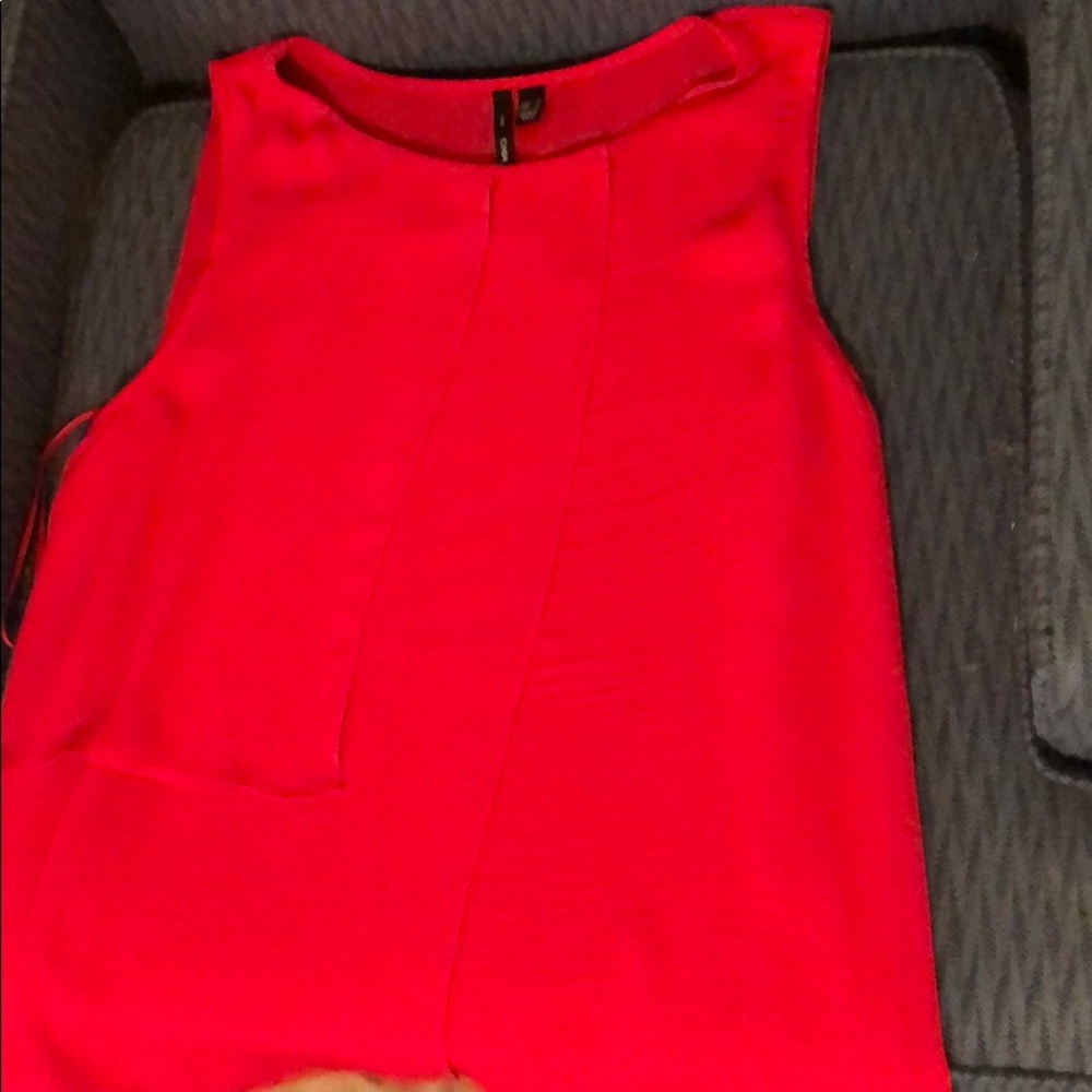 Red tank with layers and lining